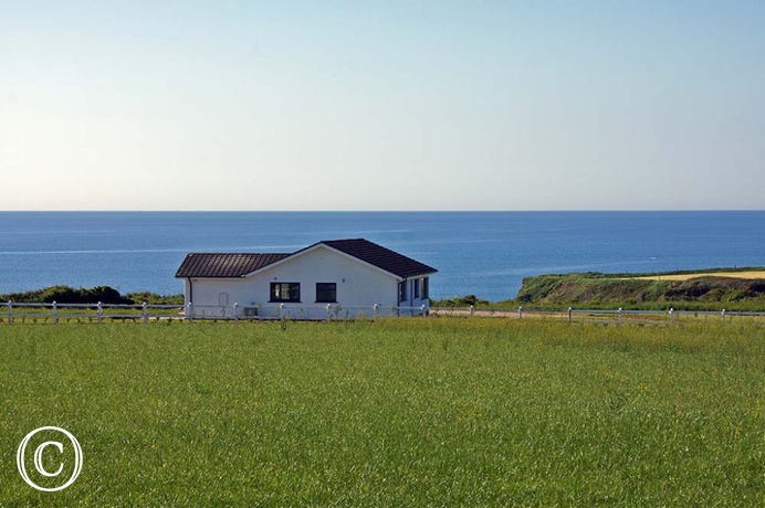 390. Sandeel Bay, Fethard-on-Sea, Co. Wexford - Seaside Bungalow