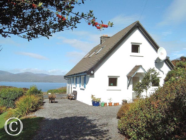 523.Ardgroom, Co. Cork - Holiday cottage